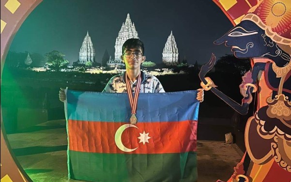beynelxalq-informatika-olimpiadasinda-novbeti-ugurumuz